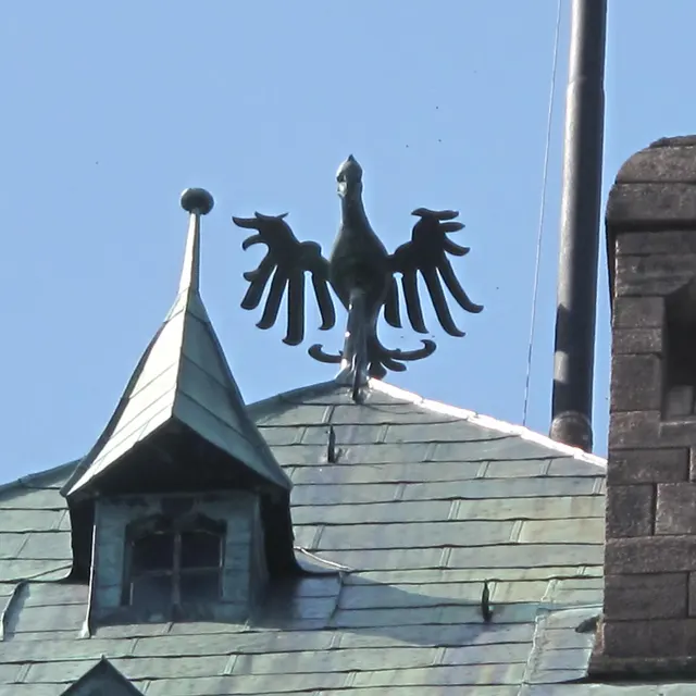 The imperial eagle on the roof of Haut-Kœnigsbourg